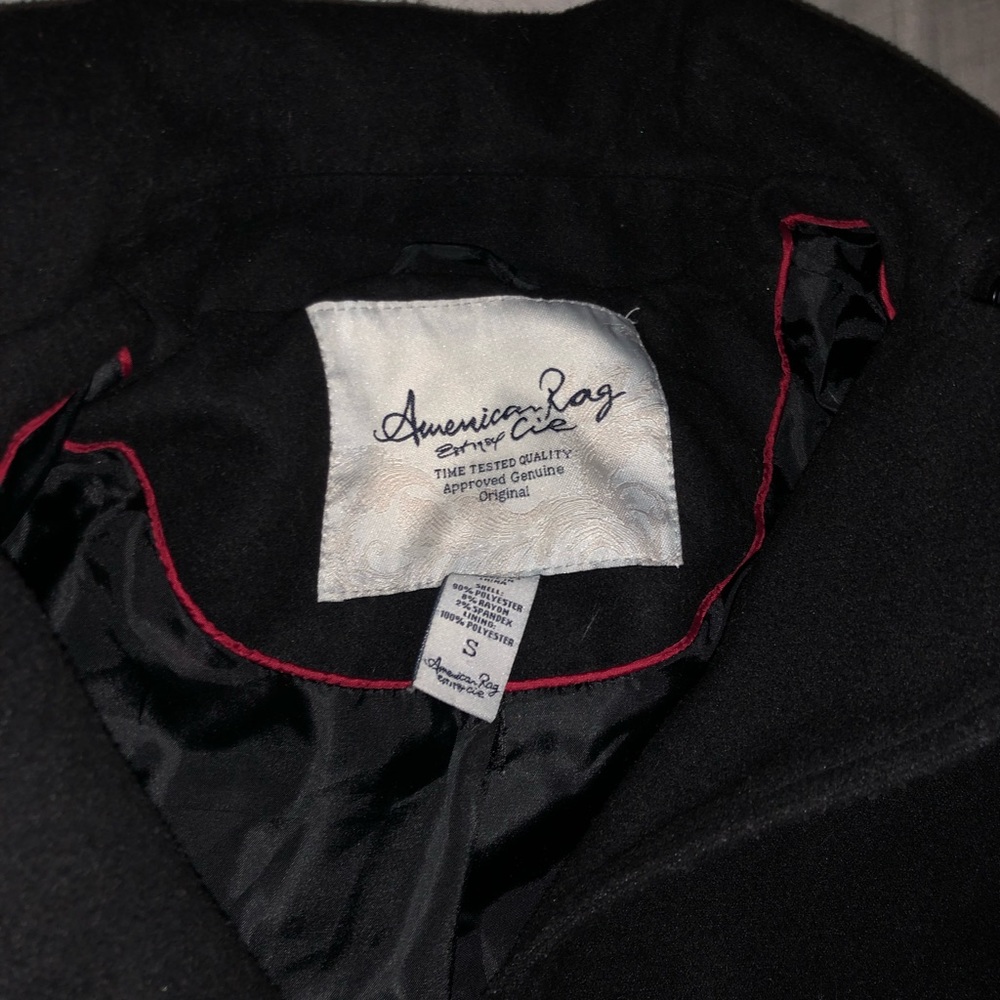 Coat - Picture 2 of 4